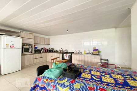 Casa à venda com 189m², 3 quartos e 2 vagasCozinha