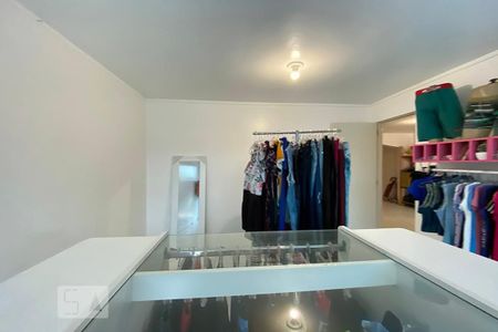 Casa à venda com 189m², 3 quartos e 2 vagasQuarto 3