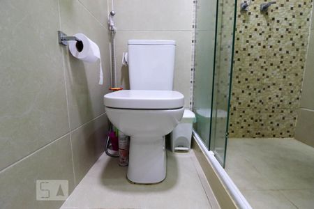 Apartamento à venda com 63m², 3 quartos e 1 vaga Apartamento à venda com 63m², 3 quartos e 1 vagaBanheiro Social