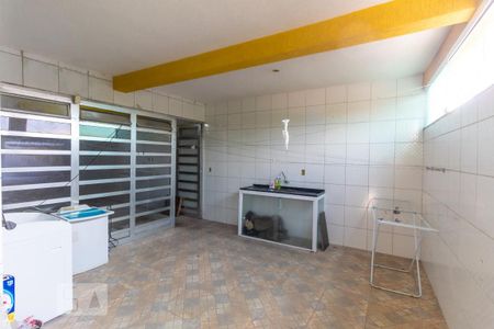 Casa à venda com 262m², 4 quartos e 8 vagas Casa à venda com 262m², 4 quartos e 8 vagasárea de serviço