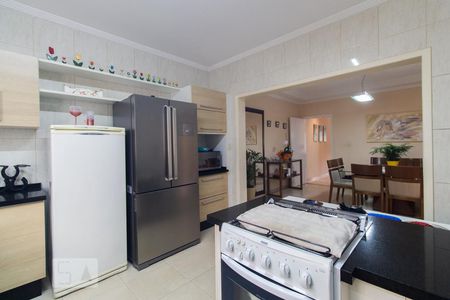 Casa à venda com 292m², 4 quartos e 3 vagas Casa à venda com 292m², 4 quartos e 3 vagasCozinha