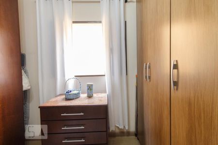 Casa à venda com 292m², 4 quartos e 3 vagas Casa à venda com 292m², 4 quartos e 3 vagasQuarto 1