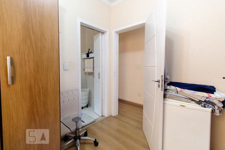 Casa à venda com 292m², 4 quartos e 3 vagas Casa à venda com 292m², 4 quartos e 3 vagasQuarto 1