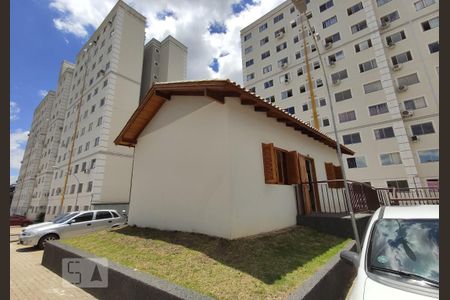 Apartamento à venda com 46m², 2 quartos e 1 vaga Apartamento à venda com 46m², 2 quartos e 1 vagaSala de Jogos