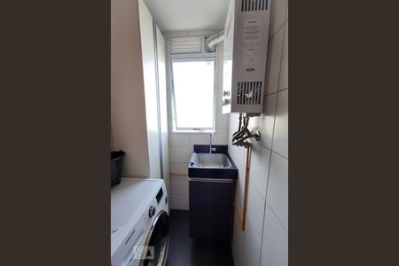 Apartamento à venda com 46m², 2 quartos e 1 vaga Apartamento à venda com 46m², 2 quartos e 1 vagaCozinha e Área de Serviço