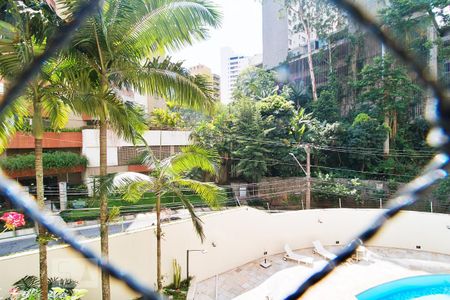 Apartamento à venda com 179m², 4 quartos e 3 vagasVista do Quarto 3