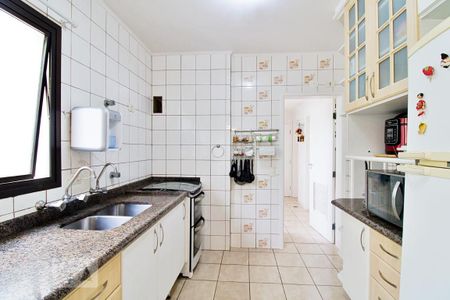 Apartamento à venda com 179m², 4 quartos e 3 vagasCozinha