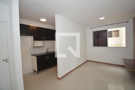 Sala de apartamento para alugar com 2 quartos, 60m² em Água Santa, Rio de Janeiro