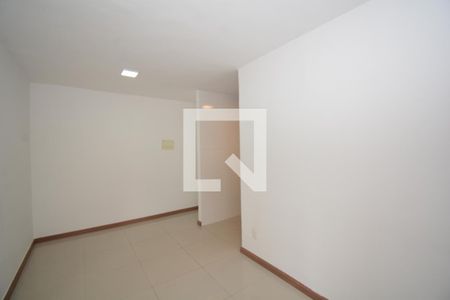 Sala de apartamento para alugar com 2 quartos, 60m² em Água Santa, Rio de Janeiro