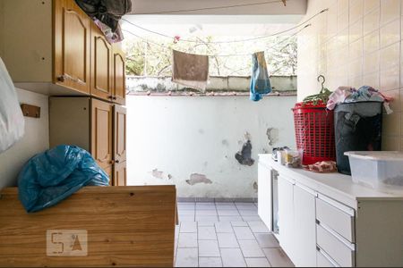 Casa à venda com 299m², 2 quartos e 2 vagas Casa à venda com 299m², 2 quartos e 2 vagasÁrea de Serviço