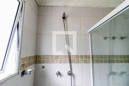 Casa à venda com 400m², 4 quartos e 3 vagas Casa à venda com 400m², 4 quartos e 3 vagasBanheiro Suíte 2