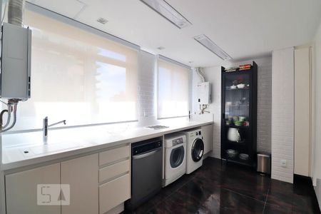 Apartamento à venda com 227m², 3 quartos e 4 vagasCozinha