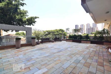 Apartamento à venda com 227m², 3 quartos e 4 vagasÁrea comum