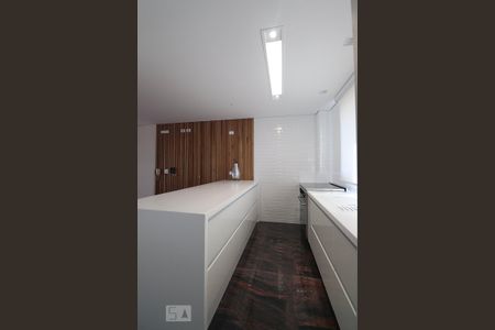 Apartamento à venda com 227m², 3 quartos e 4 vagasCozinha