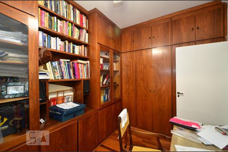 Apartamento à venda com 132m², 4 quartos e 3 vagasQuarto 1