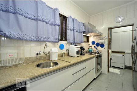 Apartamento à venda com 132m², 4 quartos e 3 vagasCozinha