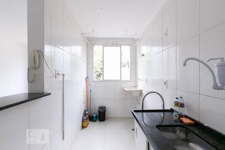 Apartamento para alugar com 42m², 2 quartos e sem vaga Apartamento para alugar com 42m², 2 quartos e sem vagaCozinha e Área de Serviço