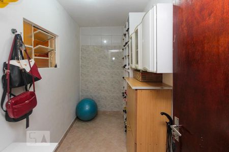 Casa à venda com 230m², 3 quartos e 3 vagasQuarto de Serviço