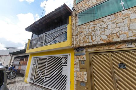 Casa à venda com 230m², 3 quartos e 3 vagasFachada
