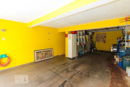 Casa à venda com 230m², 3 quartos e 3 vagasGaragem