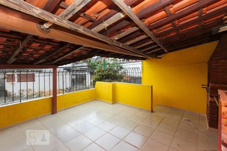 Casa à venda com 230m², 3 quartos e 3 vagasTerraço