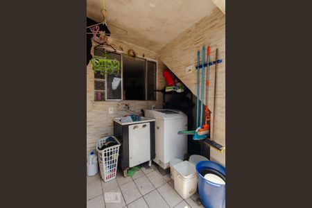 Casa à venda com 114m², 3 quartos e 2 vagasÁrea de serviço