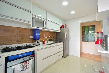Apartamento à venda com 86m², 2 quartos e sem vagaCozinha