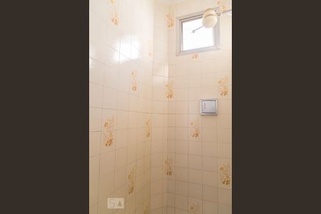 Casa à venda com 330m², 3 quartos e 2 vagas Casa à venda com 330m², 3 quartos e 2 vagasBanheiro de serviço