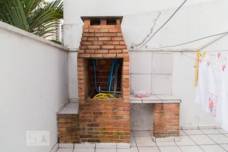Casa à venda com 330m², 3 quartos e 2 vagas Casa à venda com 330m², 3 quartos e 2 vagasQuintal - Churrasqueira