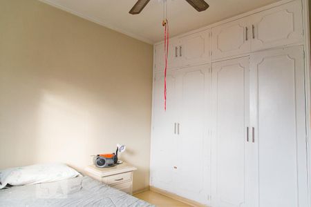 Casa à venda com 330m², 3 quartos e 2 vagas Casa à venda com 330m², 3 quartos e 2 vagasQuarto 2