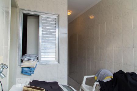 Casa à venda com 330m², 3 quartos e 2 vagas Casa à venda com 330m², 3 quartos e 2 vagasÁrea de serviço