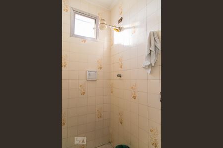 Casa à venda com 330m², 3 quartos e 2 vagas Casa à venda com 330m², 3 quartos e 2 vagasBanheiro de serviço