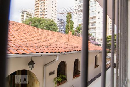Casa à venda com 330m², 3 quartos e 2 vagas Casa à venda com 330m², 3 quartos e 2 vagasVista do quarto