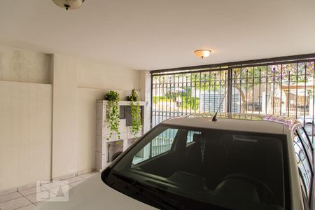 Casa à venda com 330m², 3 quartos e 2 vagas Casa à venda com 330m², 3 quartos e 2 vagasGaragem
