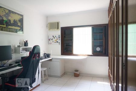 Casa à venda com 154m², 3 quartos e 4 vagasQuarto 2