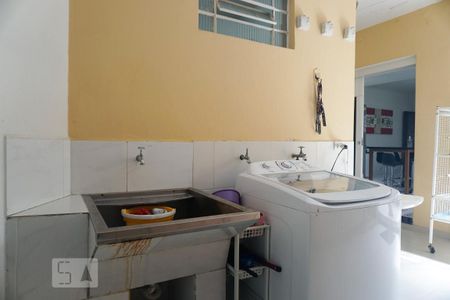 Casa à venda com 154m², 3 quartos e 4 vagasLavanderia