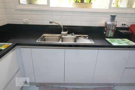 Casa à venda com 154m², 3 quartos e 4 vagasCozinha