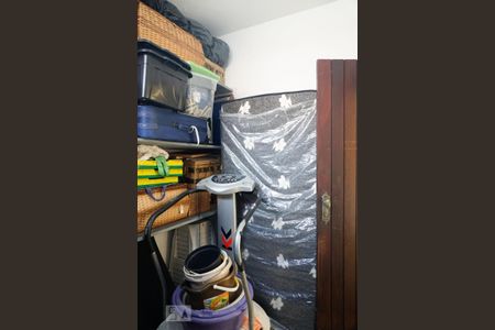 Casa à venda com 154m², 3 quartos e 4 vagasQuarto de Serviço