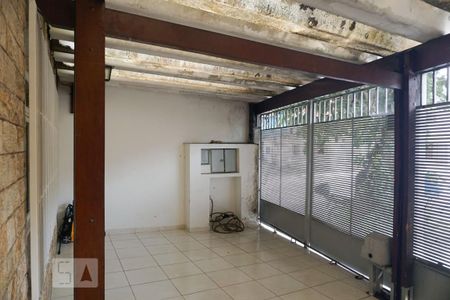 Casa à venda com 154m², 3 quartos e 4 vagasGaragem
