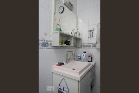 Casa à venda com 154m², 3 quartos e 4 vagasBanheiro da Suíte