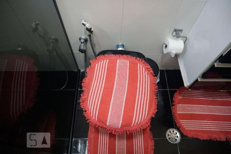 Casa à venda com 154m², 3 quartos e 4 vagasBanheiro Social