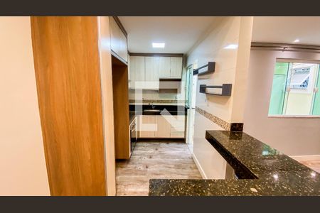 Apartamento para alugar com 53m², 2 quartos e 1 vaga Apartamento para alugar com 53m², 2 quartos e 1 vagaCozinha