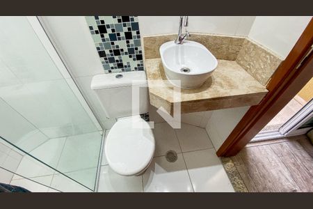 Apartamento para alugar com 53m², 2 quartos e 1 vaga Apartamento para alugar com 53m², 2 quartos e 1 vagaBanheiro da Suíte