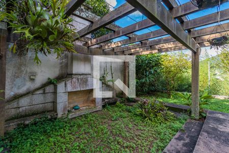 Casa de condomínio à venda com 1054m², 4 quartos e 5 vagas Casa de condomínio à venda com 1054m², 4 quartos e 5 vagasQuintal