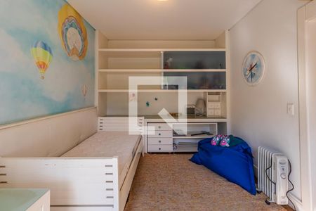 Casa de condomínio à venda com 1054m², 4 quartos e 5 vagas Casa de condomínio à venda com 1054m², 4 quartos e 5 vagasSuíte 2