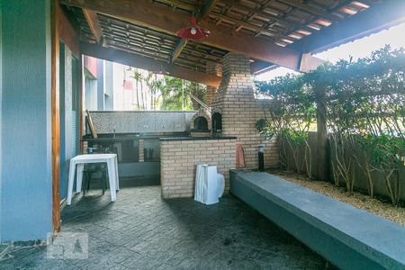 Apartamento à venda com 67m², 3 quartos e 2 vagasArea Comum Churrasqueira