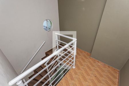 Apartamento à venda com 140m², 2 quartos e sem vaga Apartamento à venda com 140m², 2 quartos e sem vagaEscadas