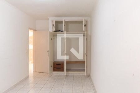 Casa à venda com 175m², 3 quartos e 2 vagas Casa à venda com 175m², 3 quartos e 2 vagasSuíte