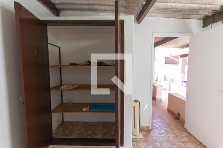 Casa à venda com 175m², 3 quartos e 2 vagas Casa à venda com 175m², 3 quartos e 2 vagasQuarto de Serviço