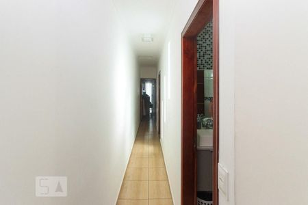 Casa à venda com 132m², 3 quartos e 2 vagas Casa à venda com 132m², 3 quartos e 2 vagasCorredor